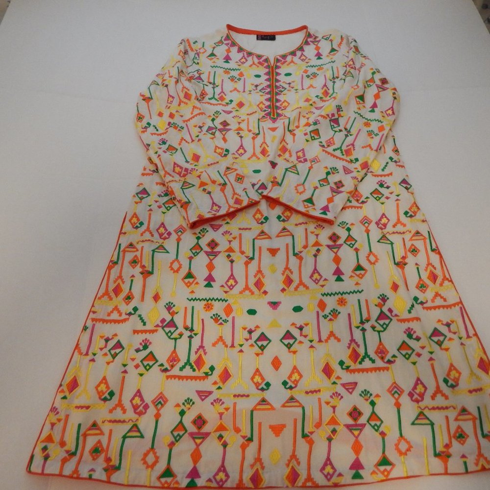 Rang Ja Embroidered Sleeves and Front Pret